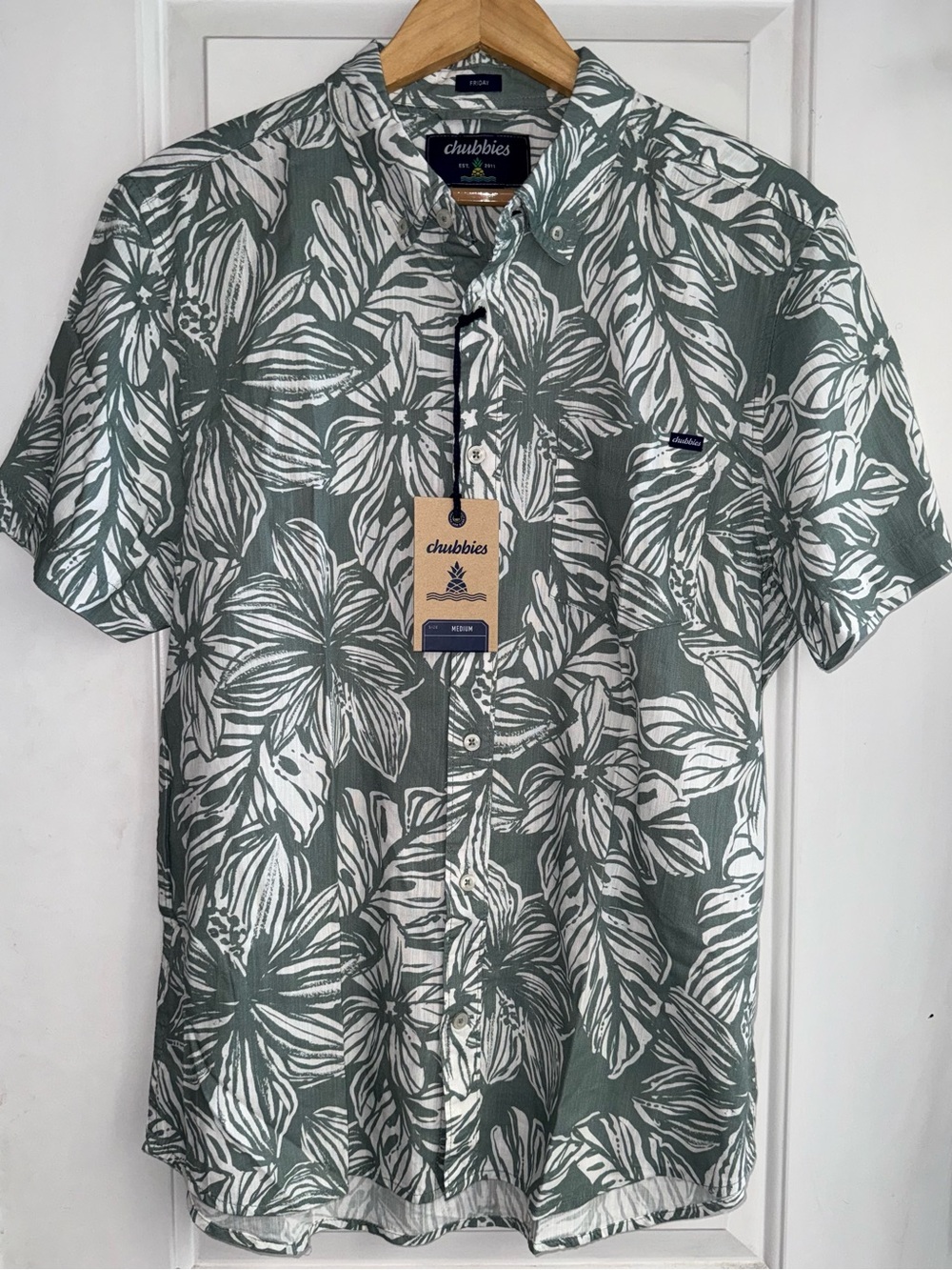 NWT Chubbies "The Garden State" Resort Weave Shirt in Sage Green Botanical Print